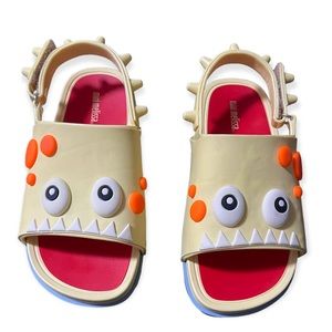 Mini Melissa monster sandals